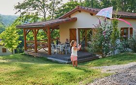 Village De Montmarsis